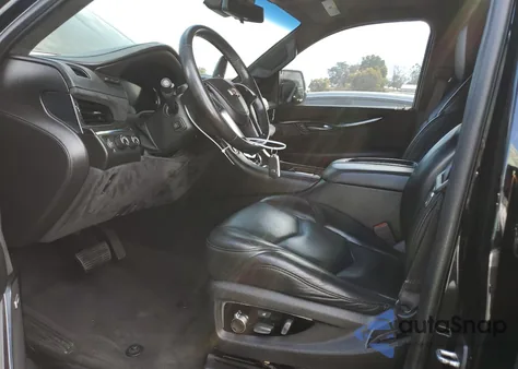 2017 Cadillac Escalade Esv Platinum z USA, uszkodzony, nr VIN 1GYS4KKJXHR159740